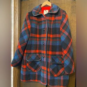 Vinetage Penguin winter coat